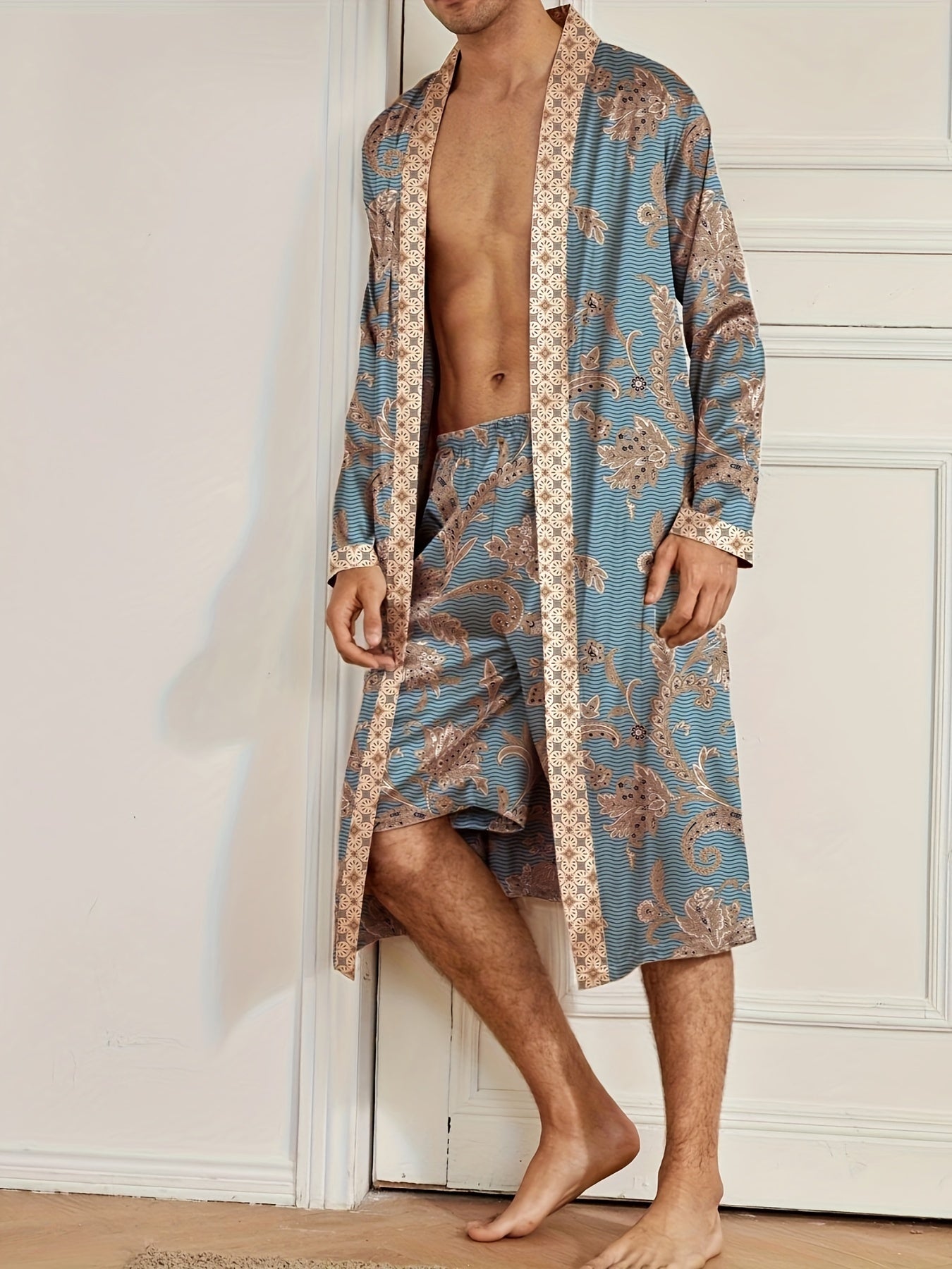 Casanova Charm – Seduction in Satin