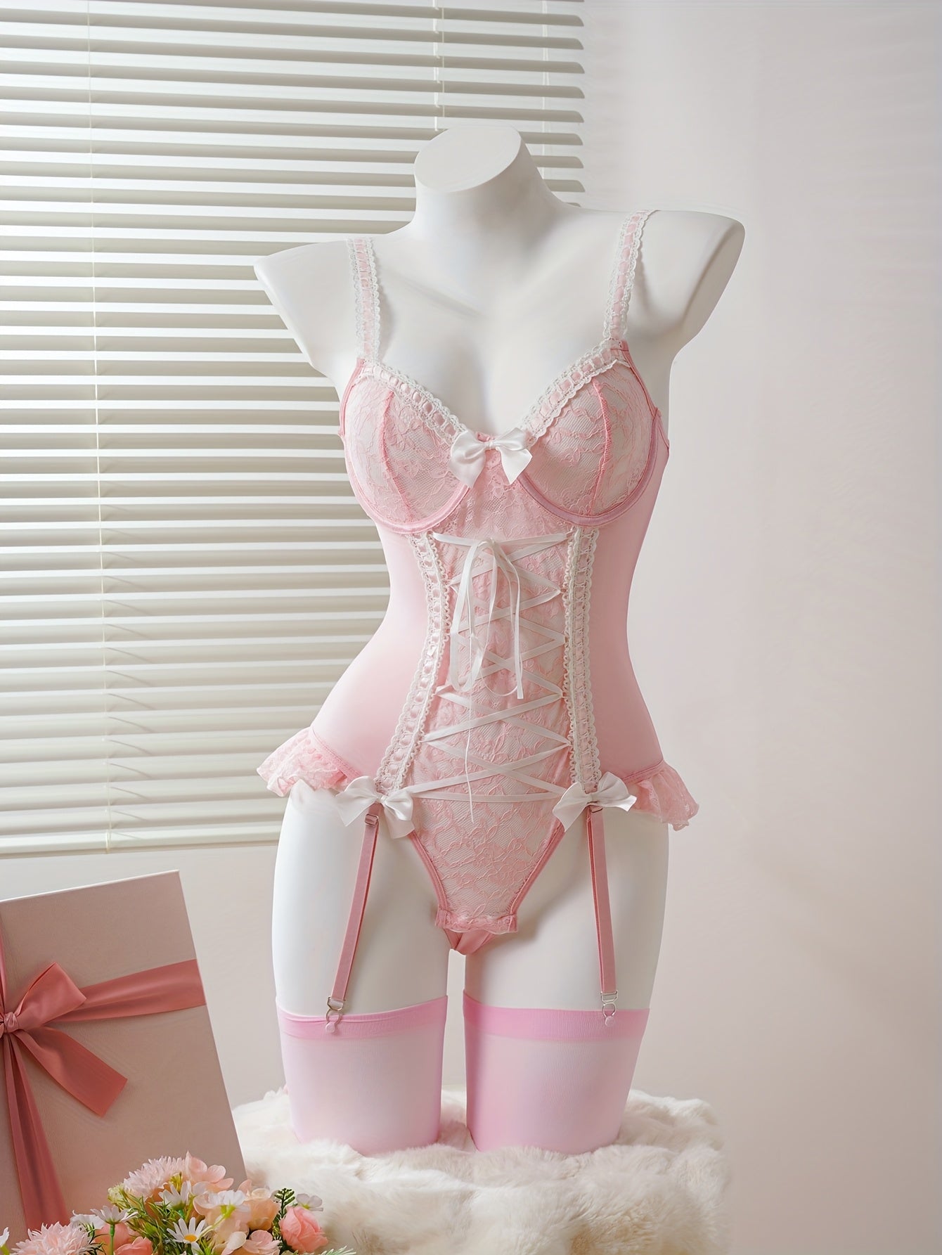 The Showstopper – Lace Me Down, Lift Me Up. Three Pieces. Infinite Power...