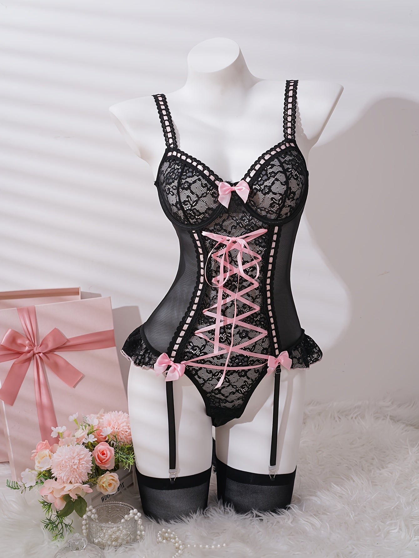 The Showstopper – Lace Me Down, Lift Me Up. Three Pieces. Infinite Power...