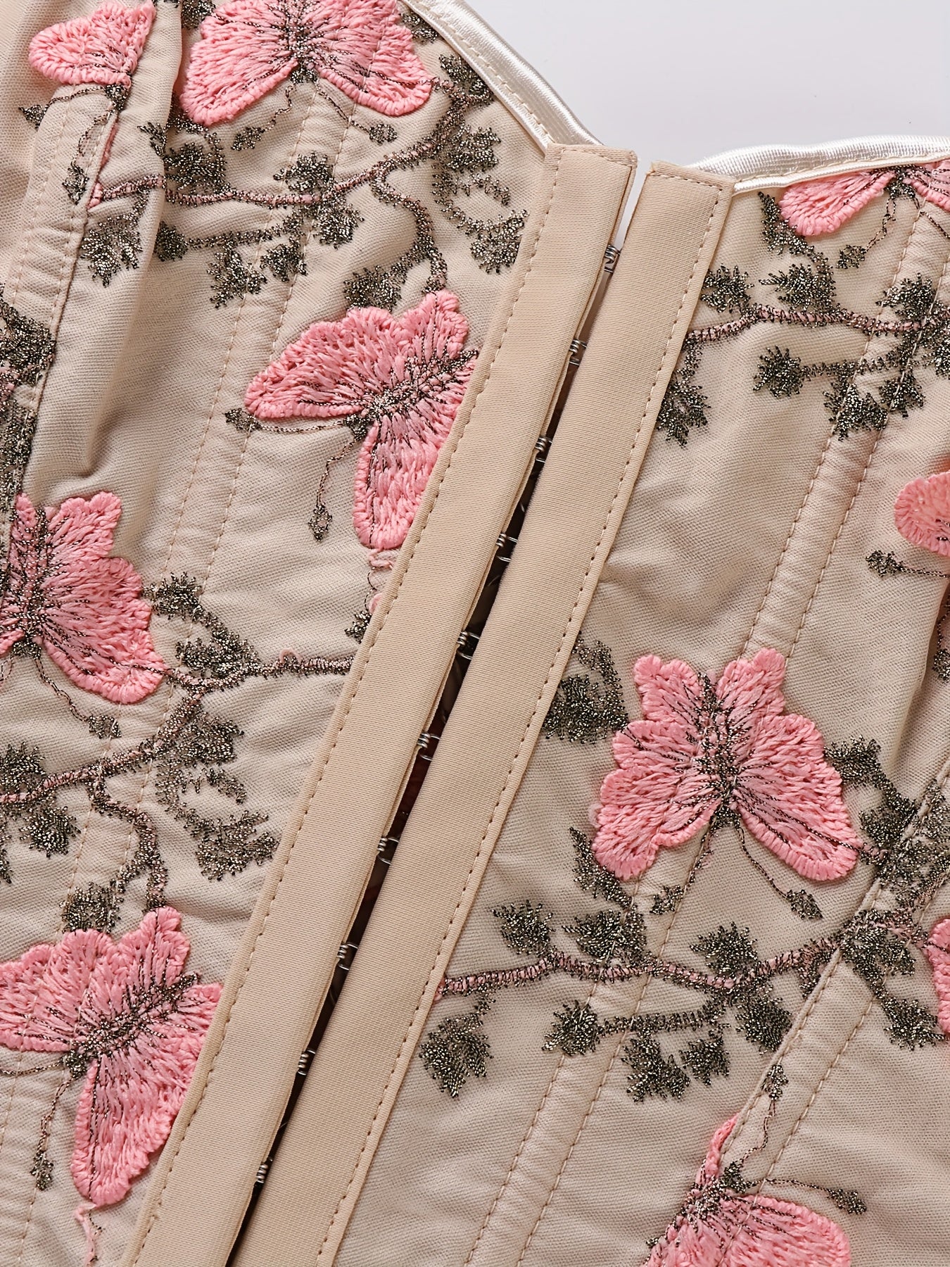 Gilded Blossom – Corset Dreams, Endless Nights