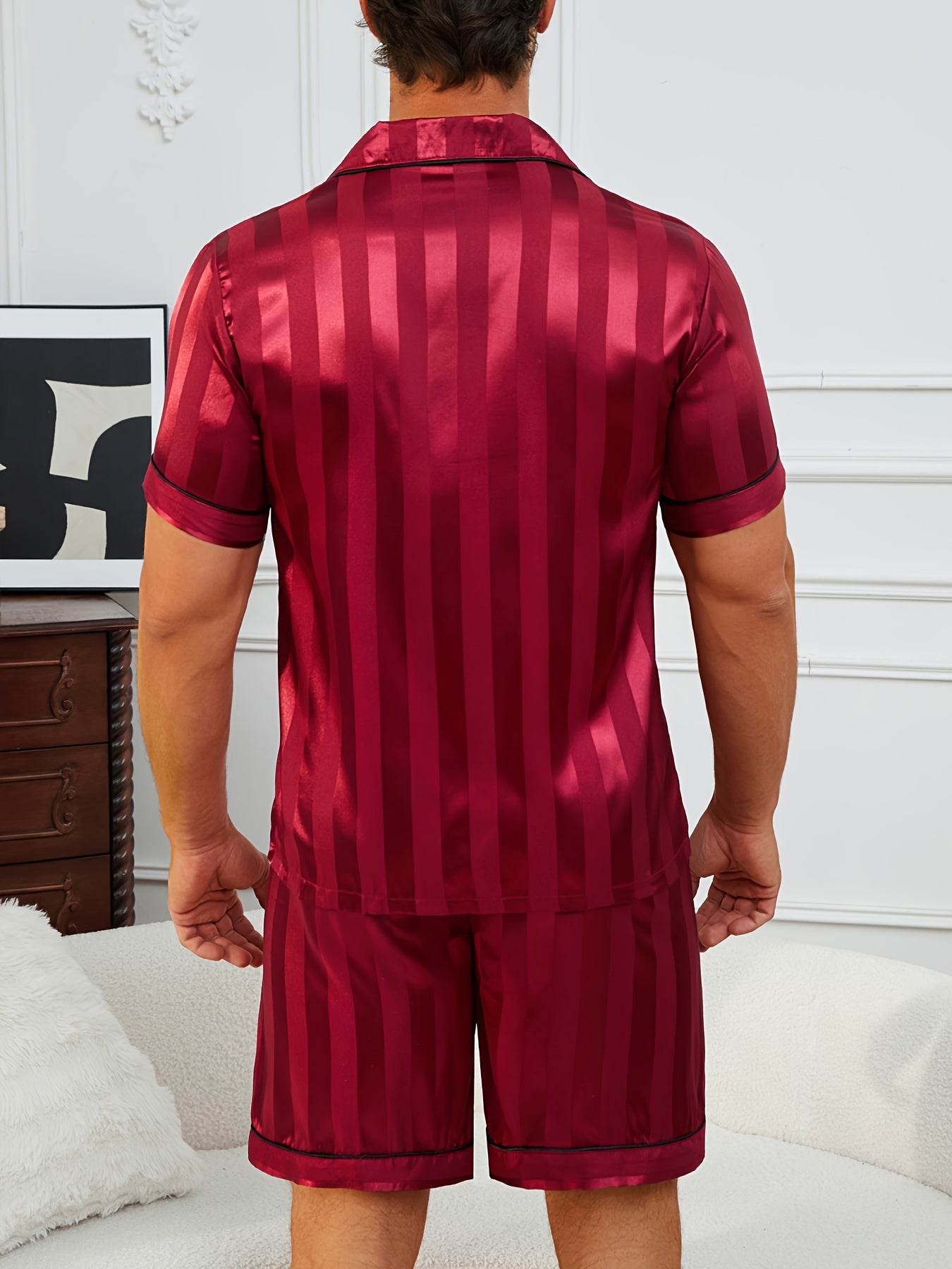 The Leading Man – Satin Sophistication After Dark