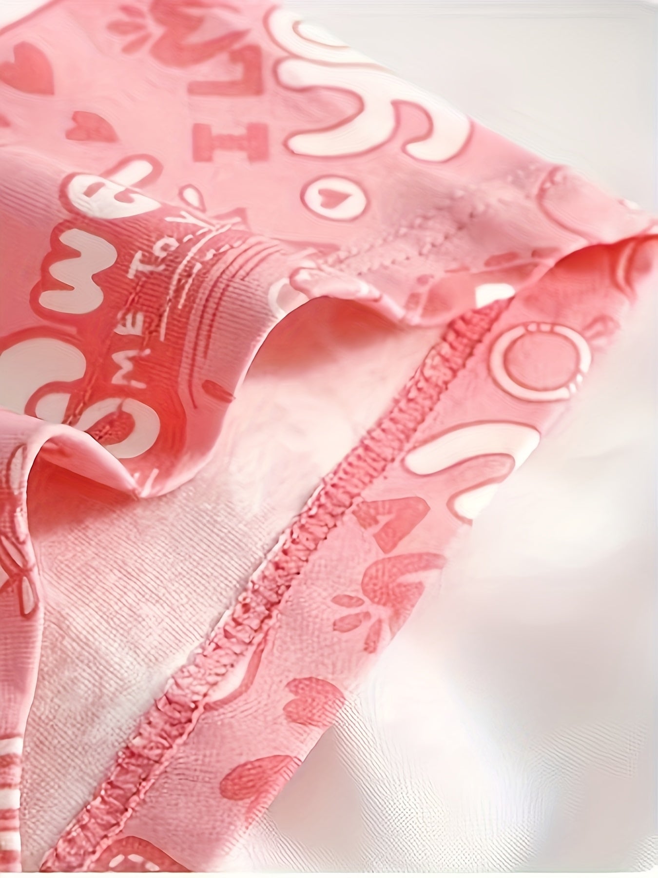 Love Struck – The Flirt Factor Three