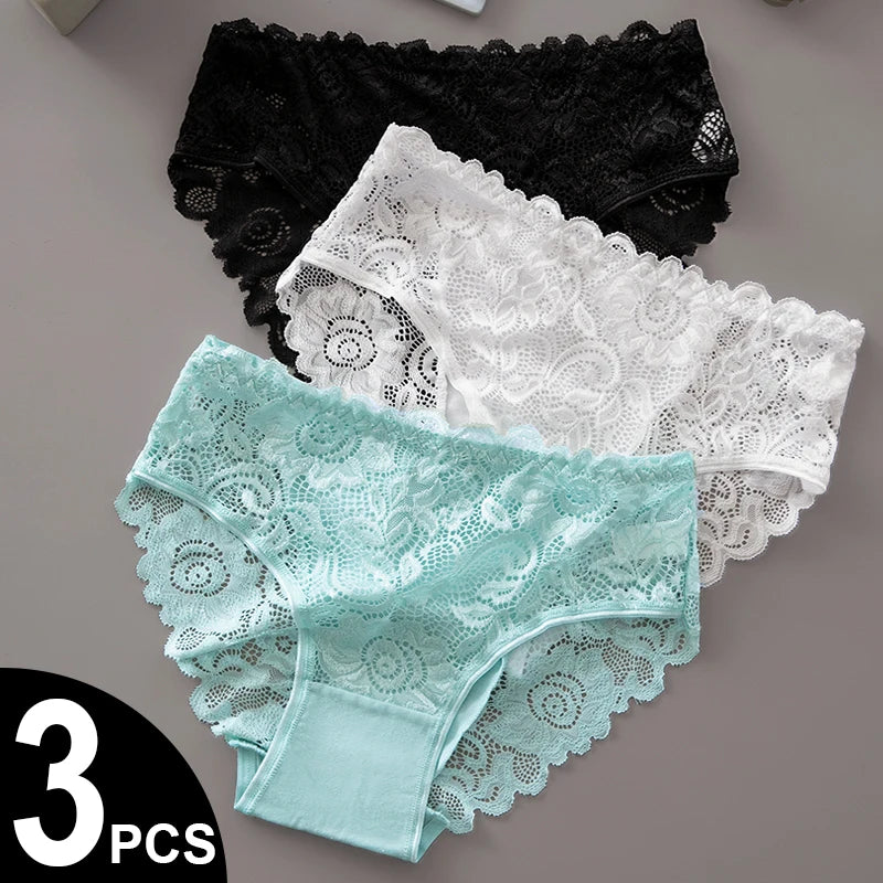 Cheeky Charm – The Everyday Temptation