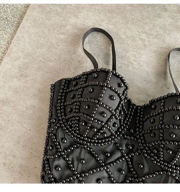 Pearl Siren – A Corset Made to Captivate