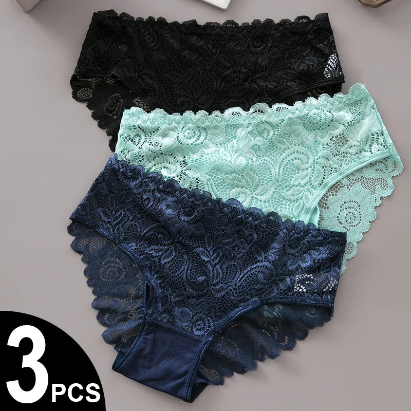 Cheeky Charm – The Everyday Temptation