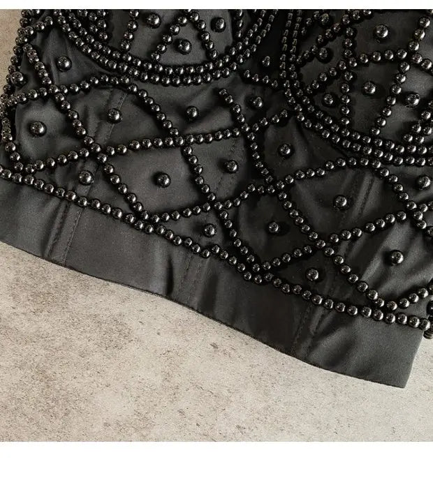 Pearl Siren – A Corset Made to Captivate