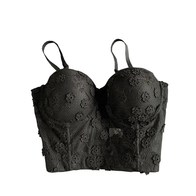 Pearl Siren – A Corset Made to Captivate
