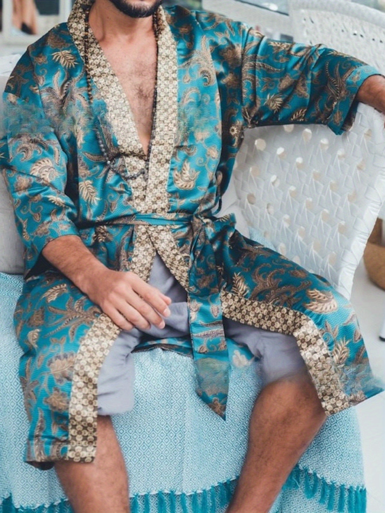 The Debonair – Lounge like a leading man